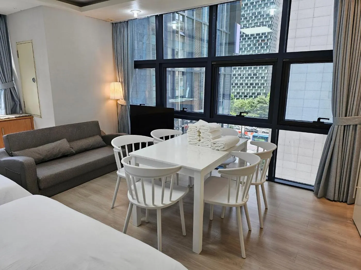 Апартаменты Samsung Coex Daechi Gangnam House G Сеул