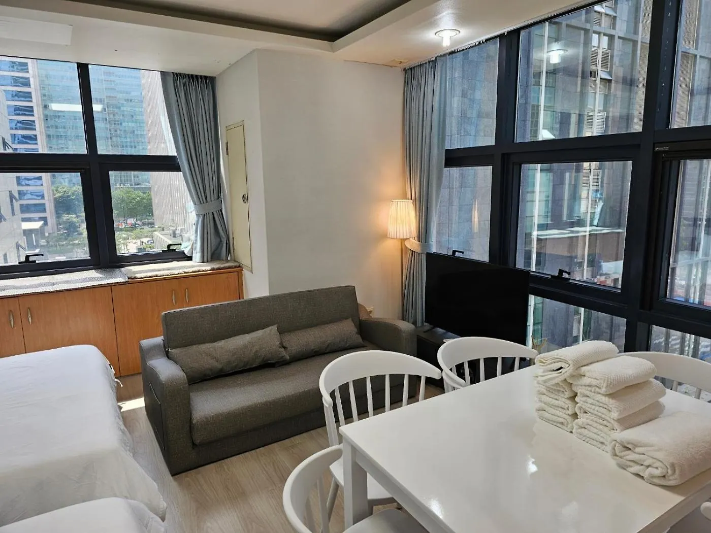 Samsung Coex Daechi Gangnam House G Apartment Seoul
